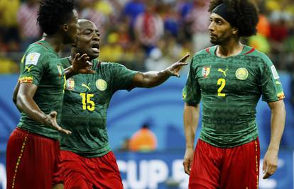Kamerunci se umalo potukli: Assou-Ekotto udario suigrača
