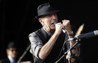 Leonard Cohen se bio povukao radi vjere, htio je biti svećenik