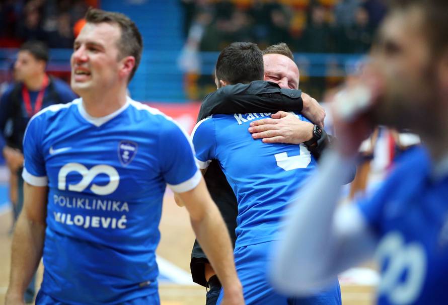 Novak kao Terry: Poskliznuo se i pao, Cvjetno do prve 'Kutije'!