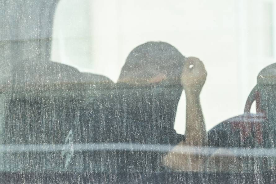 Zagreb: Dovođenje na sud osumnjičenih u korupcijskoj aferi na KBC Rebro