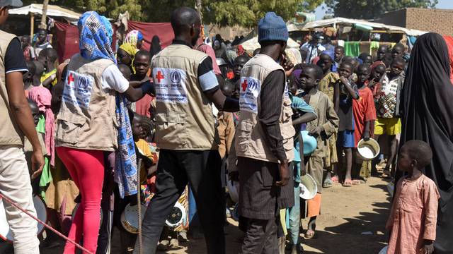 Cameroonians who fled intercommunal violence take shelter on the outskirts of Ndjamena