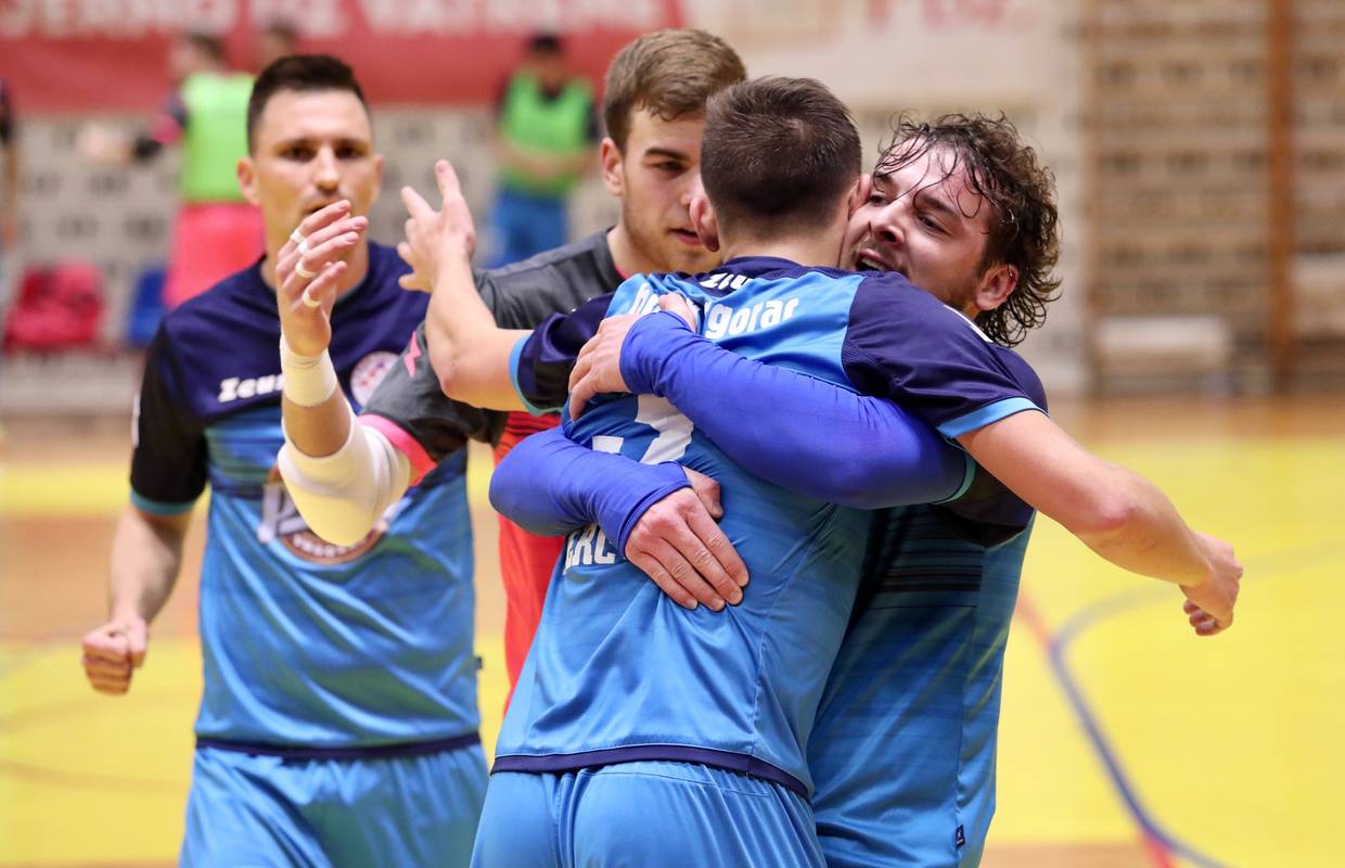 Olmissum u drami slavio protiv Makarana, Vrgorac lako u finale