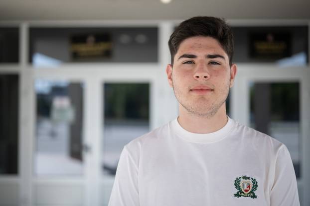 Gorički gimnazijalac Ante Matković ostvario maksimalan rezultat na državnoj maturi iz matematike