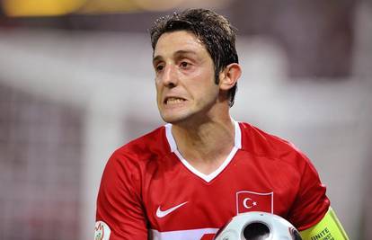 Bivši turski reprezentativac Nihat (32) prekinuo karijeru