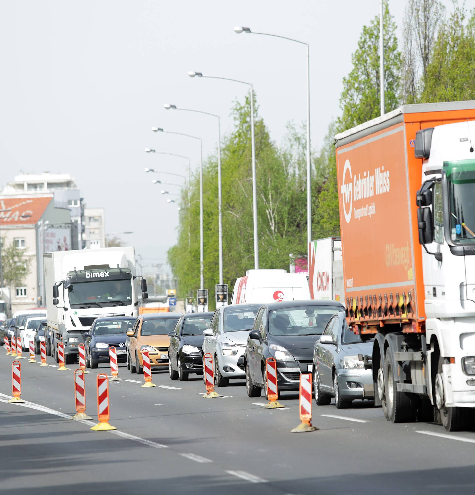 "Krater na Slavonskoj aveniji mora biti saniran za 10 dana"