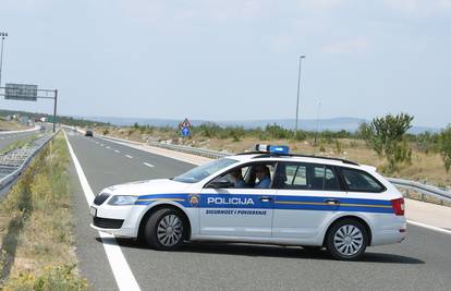 Sudar hladnjače i automobila: Djevojčica (9) teško ozlijeđena