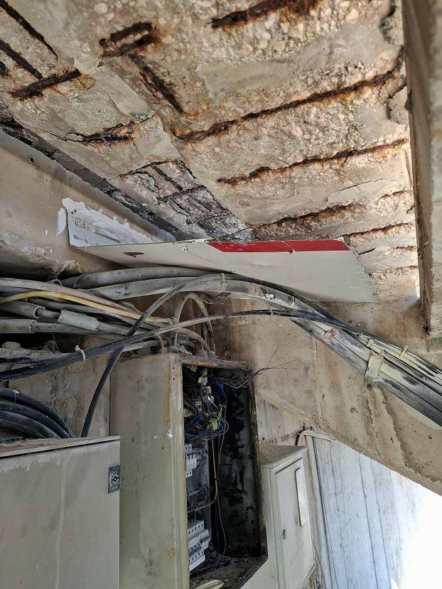 FOTO Novi šokantni prizori s Poljuda: 'Poispadale su vide'