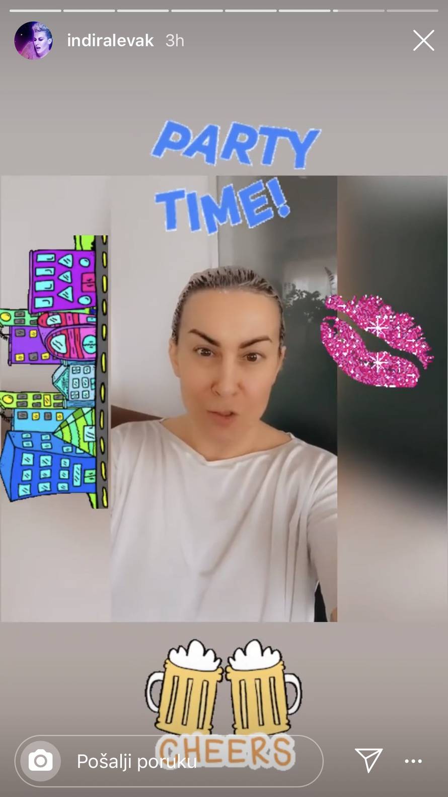 Muž je morao farbati Indiru u izolaciji: Ode Mirek u koloriste