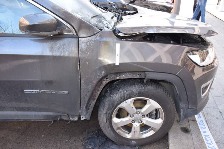 Uhvatili mladića: Zapalio Jeep u Zagrebu i pobjegao taksijem