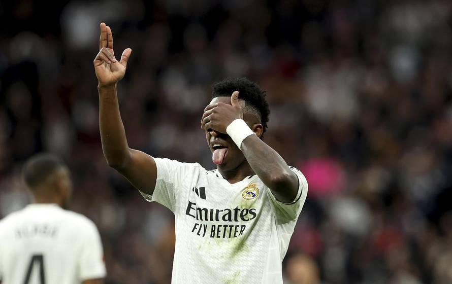 Real Madrid wins 2-1 against Rayo Vallecano 27th round