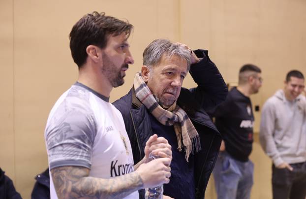 Kaštela: U finalu “4 kafića” Cafe Bar MaMa i B Cool brewery pub.