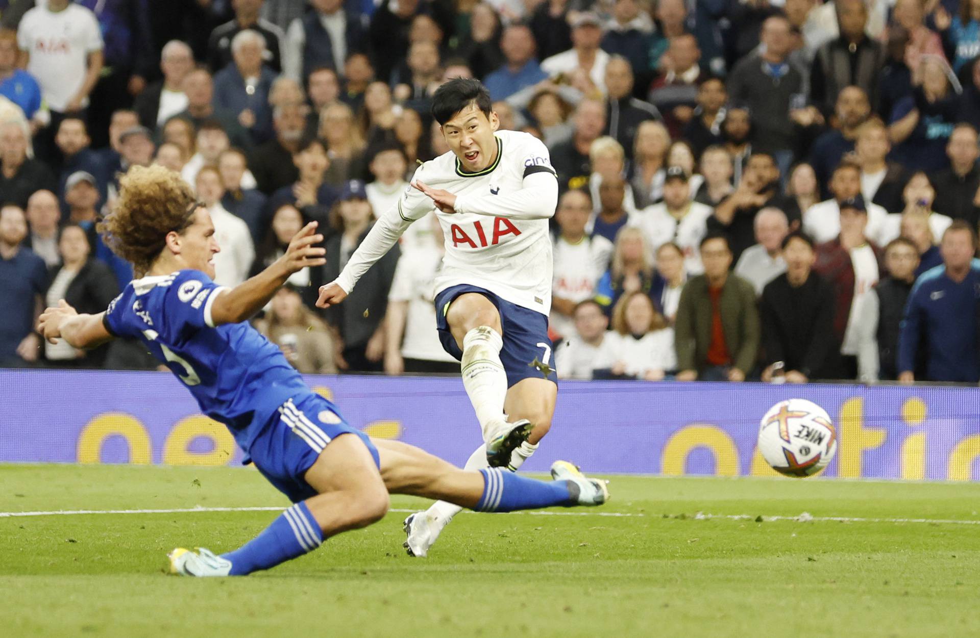 Premier League - Tottenham Hotspur v Leicester City