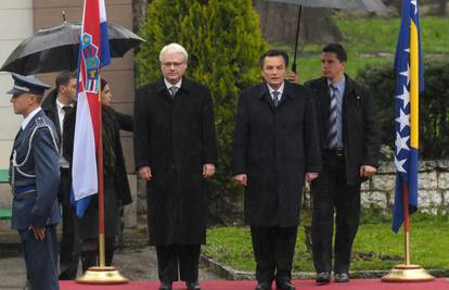 Josipović: Duboko žalim zbog pokušaja podjele BiH