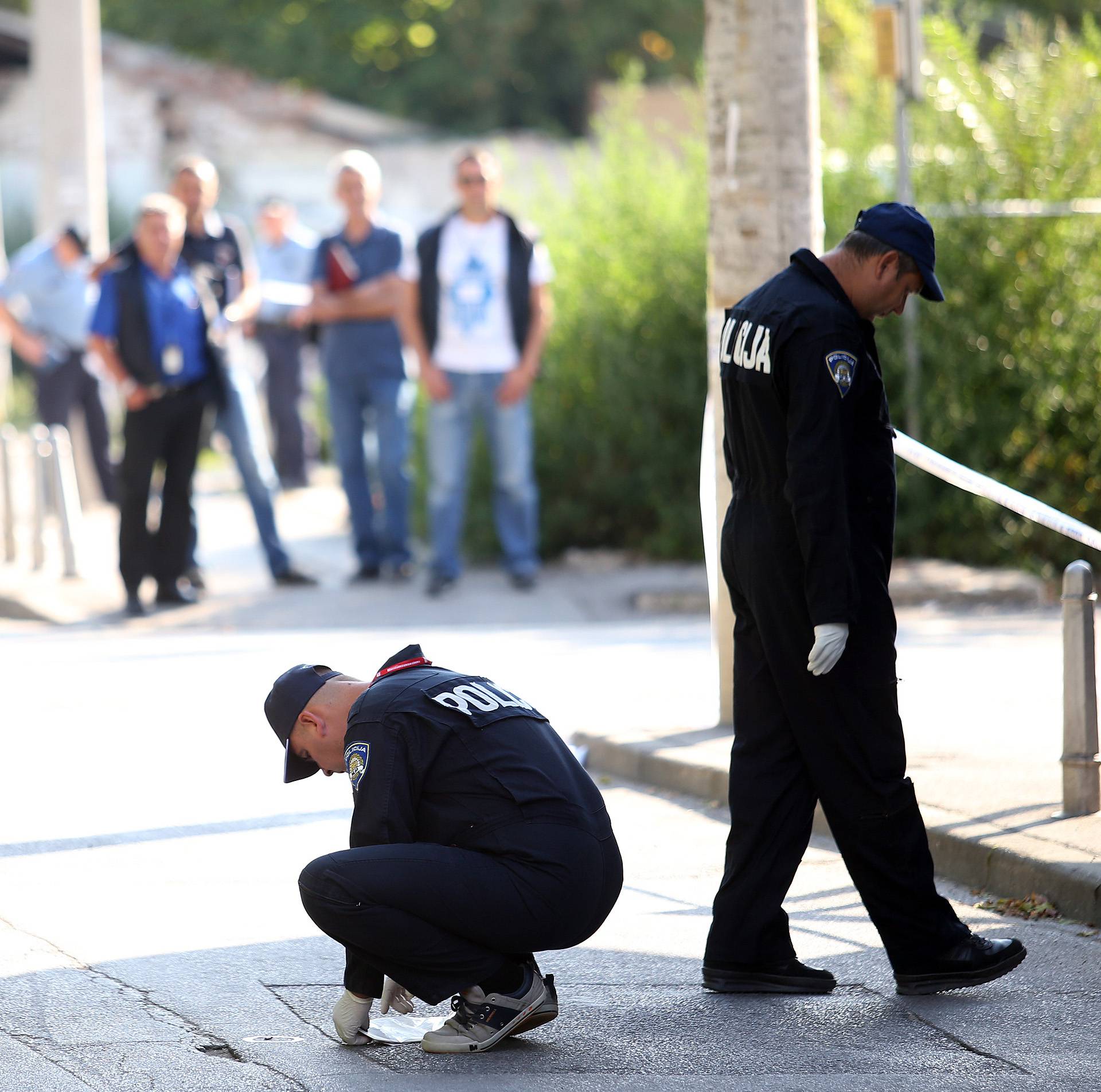 Policija sumnja da je muškarac (40) bacio bombu u Zagrebu