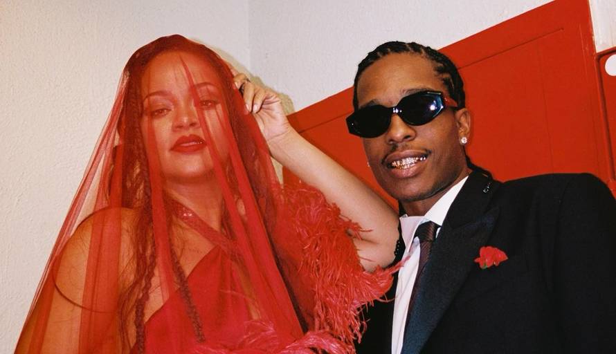 Rihanna i ASAP Rocky su za Vogue pozirali sa sinom: 'Vidite ga, on je moja savršena beba'