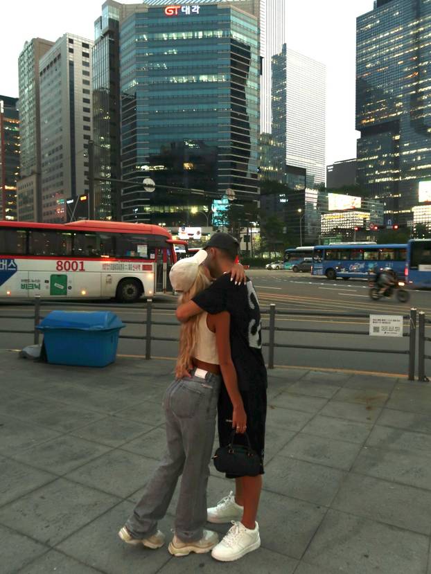 FOTO Zvijezda Barce zbog ove plavuše u sukobu sa suigračem?