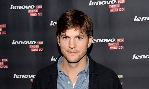 Ashton Kutcher: Svugdje sa sobom nosim umjetni penis