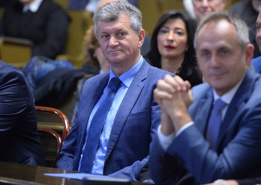 Zagreb: Predstavljanje monografije 100 godina pulmologije i 10 godina imunologije