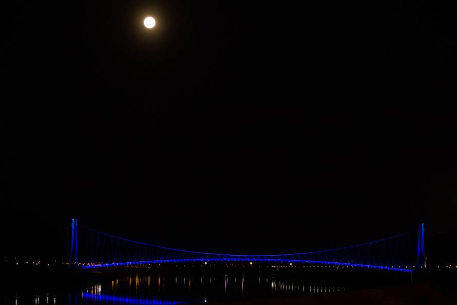 Iznad Osijek zasjao najveÄi ovogodiÅ¡nji puni mjesec