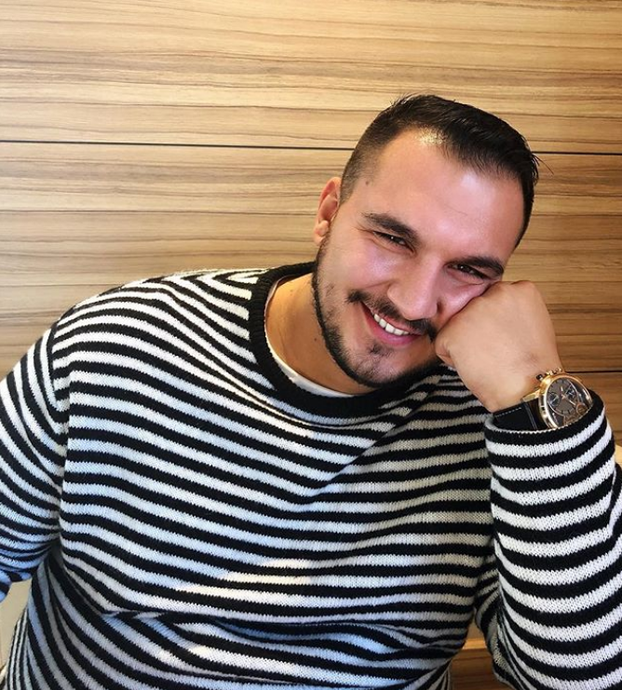 Preminuo srpski pjevač (28), iza sebe ostavio suprugu i sinčića