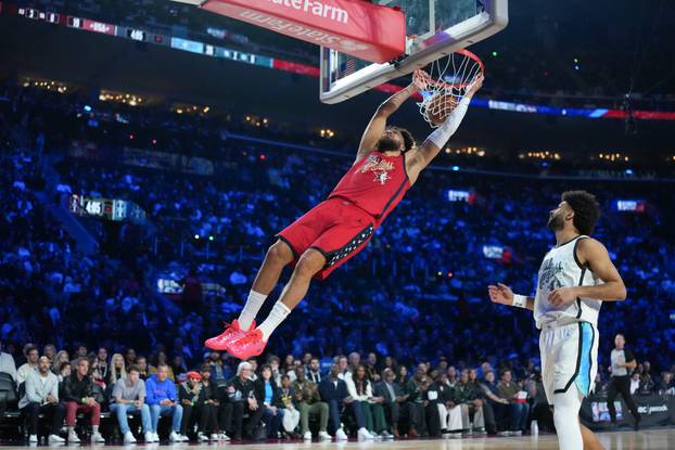 FOTO Poznati na NBA all staru: Kraljevski par privukao poglede