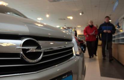 Nema krize: Opel u Osijeku prodao 100 auta u 24 sata