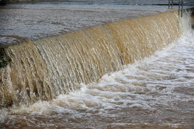 Potopljene ulice Medulina nakon jakog nevremena