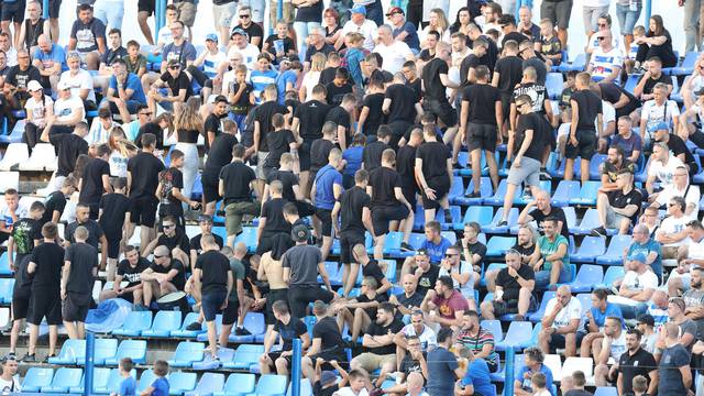 Osijek: NK Osijek i NK Slaven Belupo u utakmici 3. kola Prve HNL