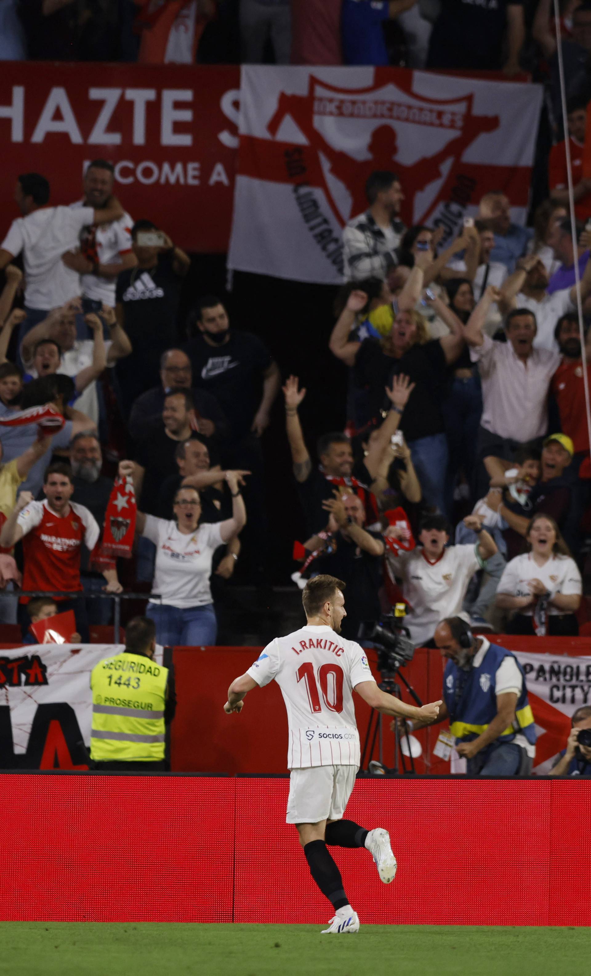 LaLiga - Sevilla v Real Madrid