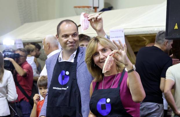 Drniš: Otvoren 9. me?unarodni festival pršuta