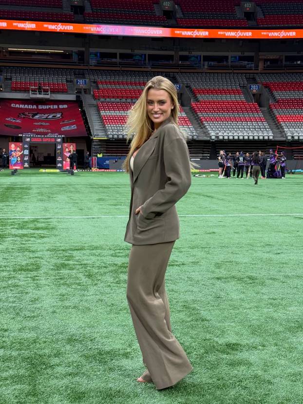 Ispale na Australian Openu: Ovu sportsku novinarku optužili su da otkriva ipak malo previše