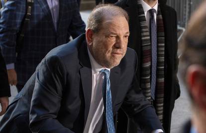 Iza rešetaka: Weinsteina odveli u zloglasni zatvor u New Yorku