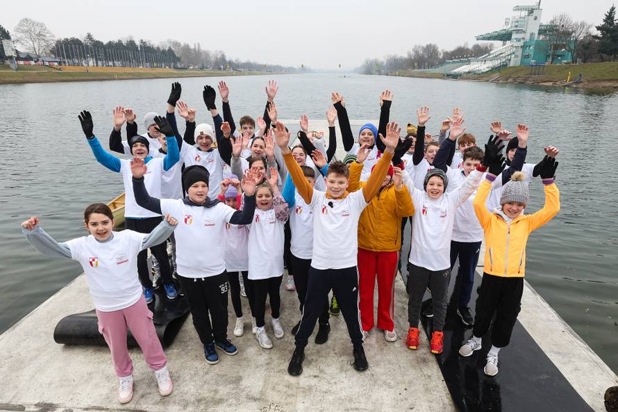 U Mladosti veslanje prestaje biti težak sport i postaje zabavan!