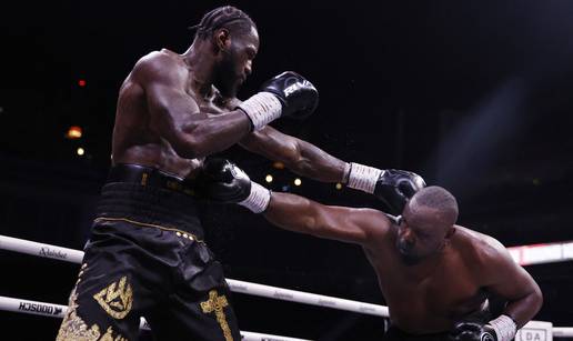 VIDEO Wilder rekao Chisori da ga voli pa ga poslao van ringa, mlatila se i publika na tribini...