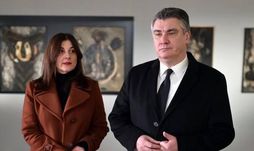 Sanja Musić Milanović očarala elegantnom kombinacijom, s predsjednikom je bila na izložbi