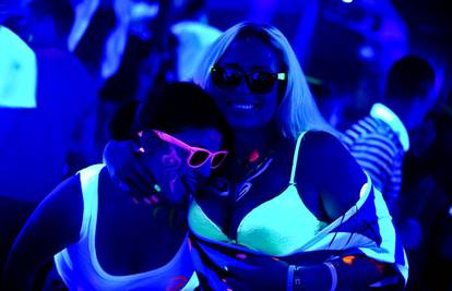 Funhouse - Neon party u klubu Aquarius, saznajte kako je bilo