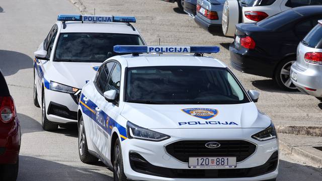 Zaiskrilo između sindikalista Jadrića i dogradonačelnika Ivoševića, policija došla pred zgradu splitske Čistoće 