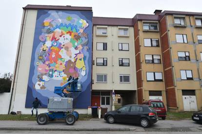 Zagreb: Umjetnički kolektiv Grafiti na gradele oslikava zgradu u Španskom