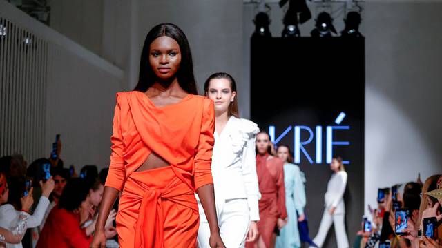 Arab Fashion Week: Kristina Burja imala je reviju u Dubaiju
