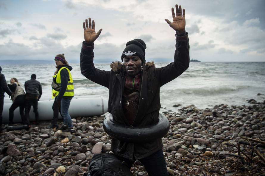Migranti naviru prema Grčkoj, fotografije su neizmjerno tužne