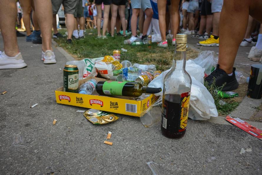 Zagreb: Fun zona na Bundeku već je puna smeća