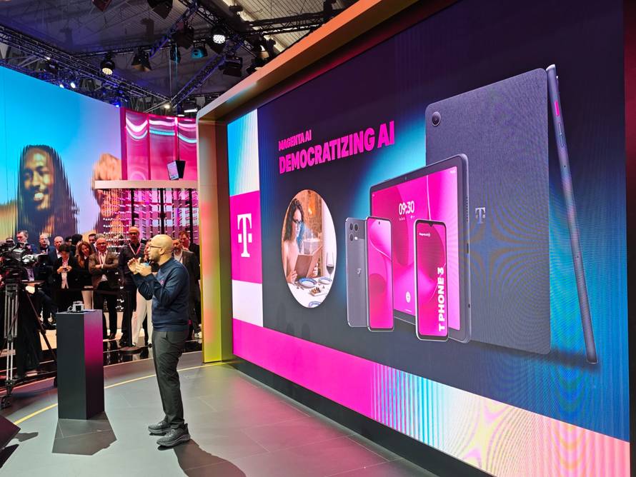 DT zatvara rupe u signalu u Europi uz pomoć Starlinkove satelitske veze na mobitelima