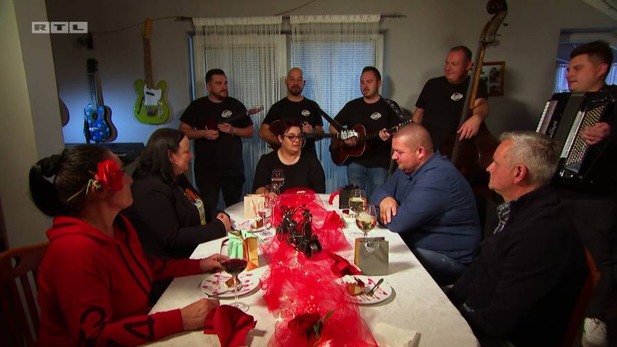 Carmen oduševila u 'Večeri za 5' i izjednačila se s Dijanom: 'Sve je bilo fenomenalno, prva liga!'