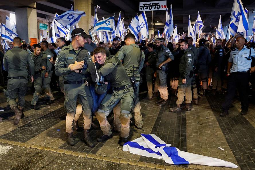 Protest at Ben Gurion International Airport, in Lod