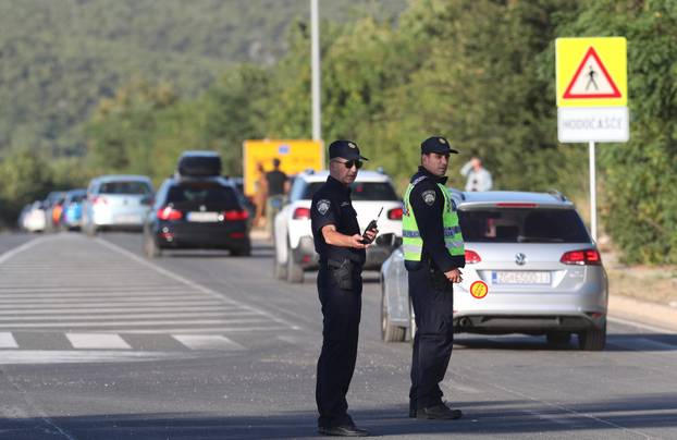 Dicmo: Kolone auta nakon završetka koncerta u Sinju