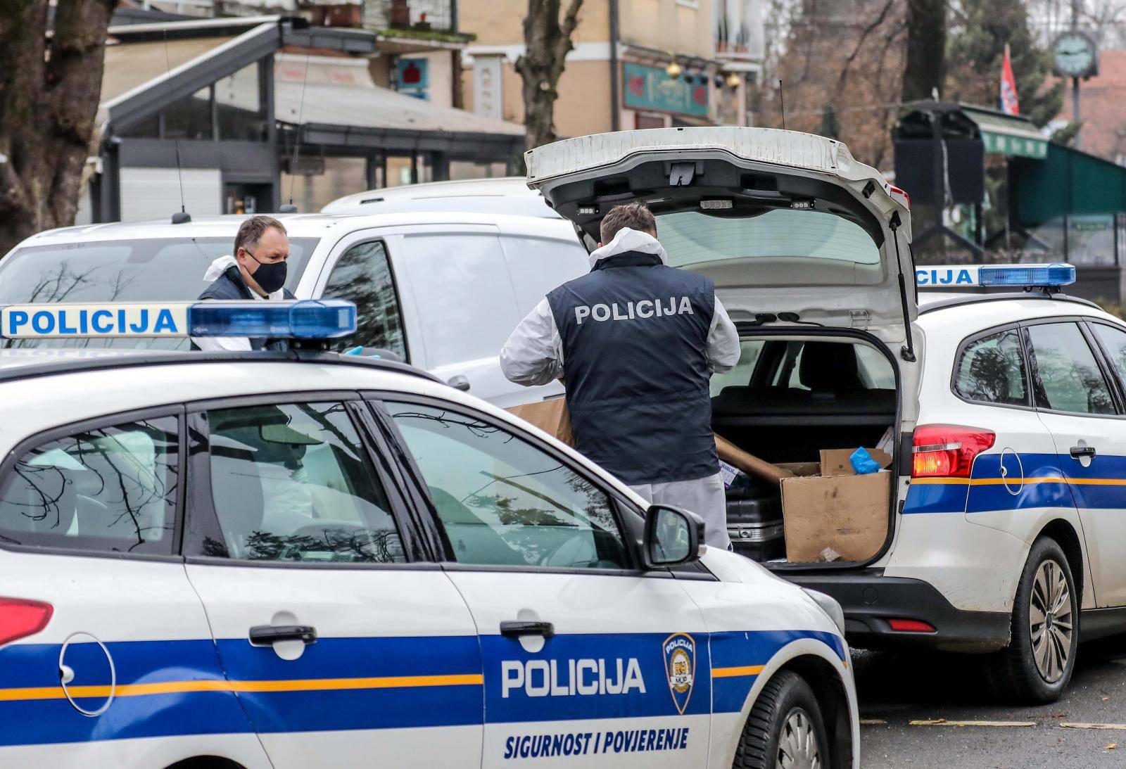 Eksplozija usred noći: Lopovi raznijeli bankomat u Zagrebu