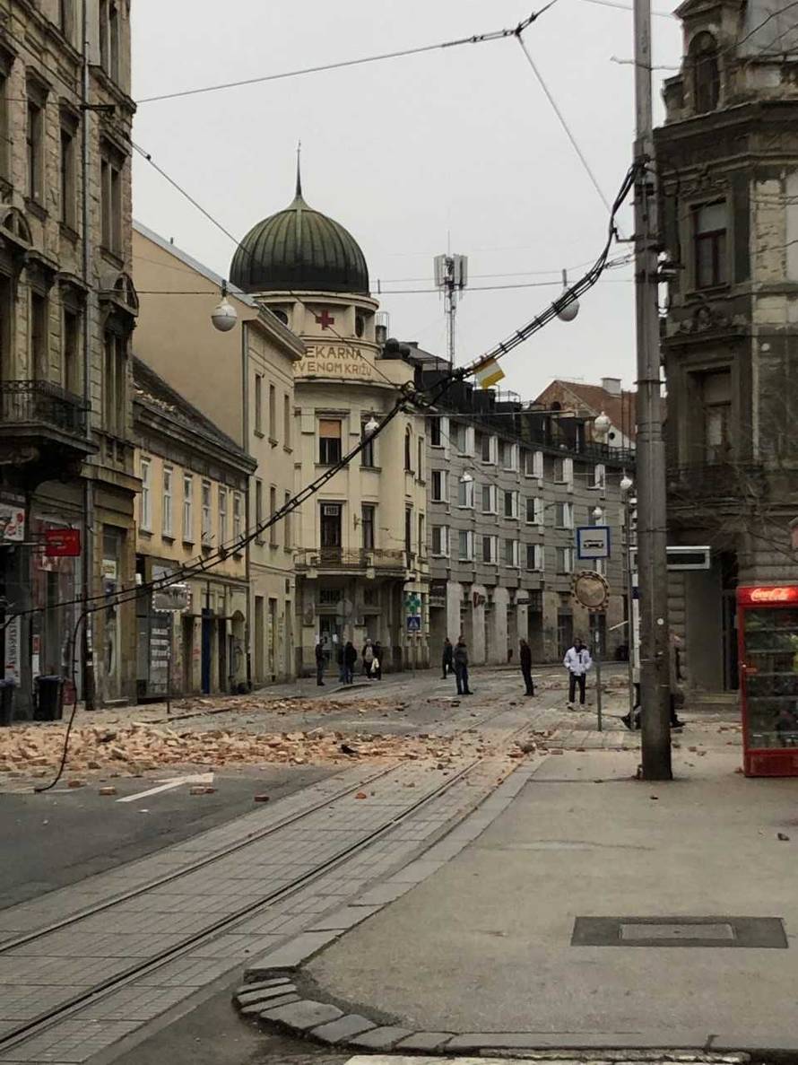 Pet prijateljica u nepunih 20 h skupilo 36.000 eura za Zagreb