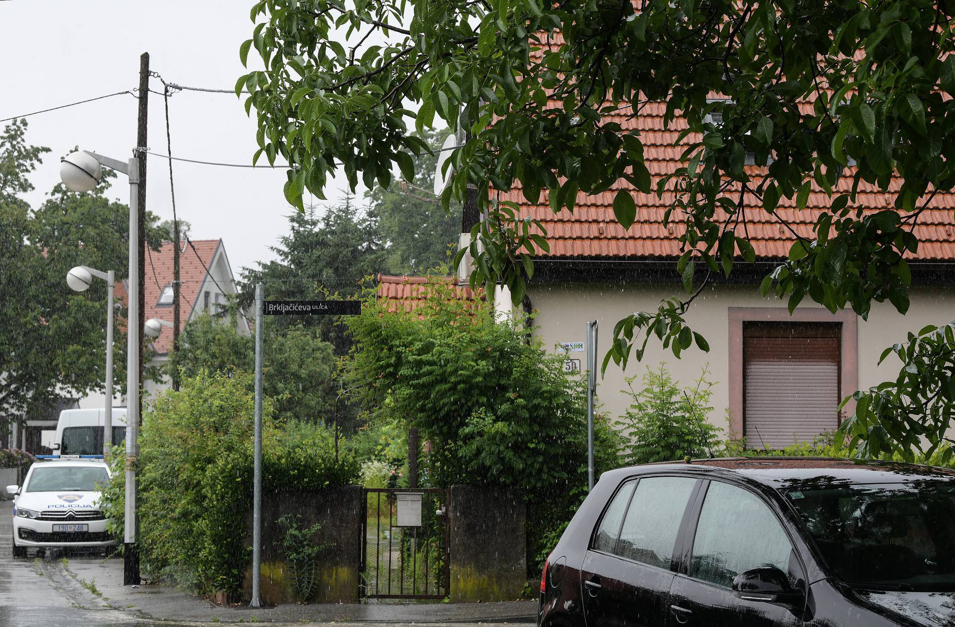 Obračun u kući šefa stranke: Upucao Švicarca zbog imovine