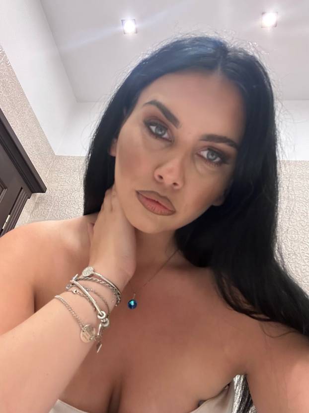 Bosanska novinarka 'privela' i Henryja: Navijam za Hrvatsku i Srbiju. Privatno držim za sebe