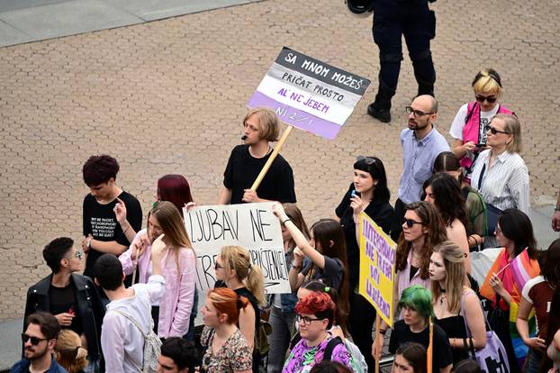 Zagreb: 25. Povorka ponosa LGBTIQ zajednice "Korak po korak, iskorak!"
